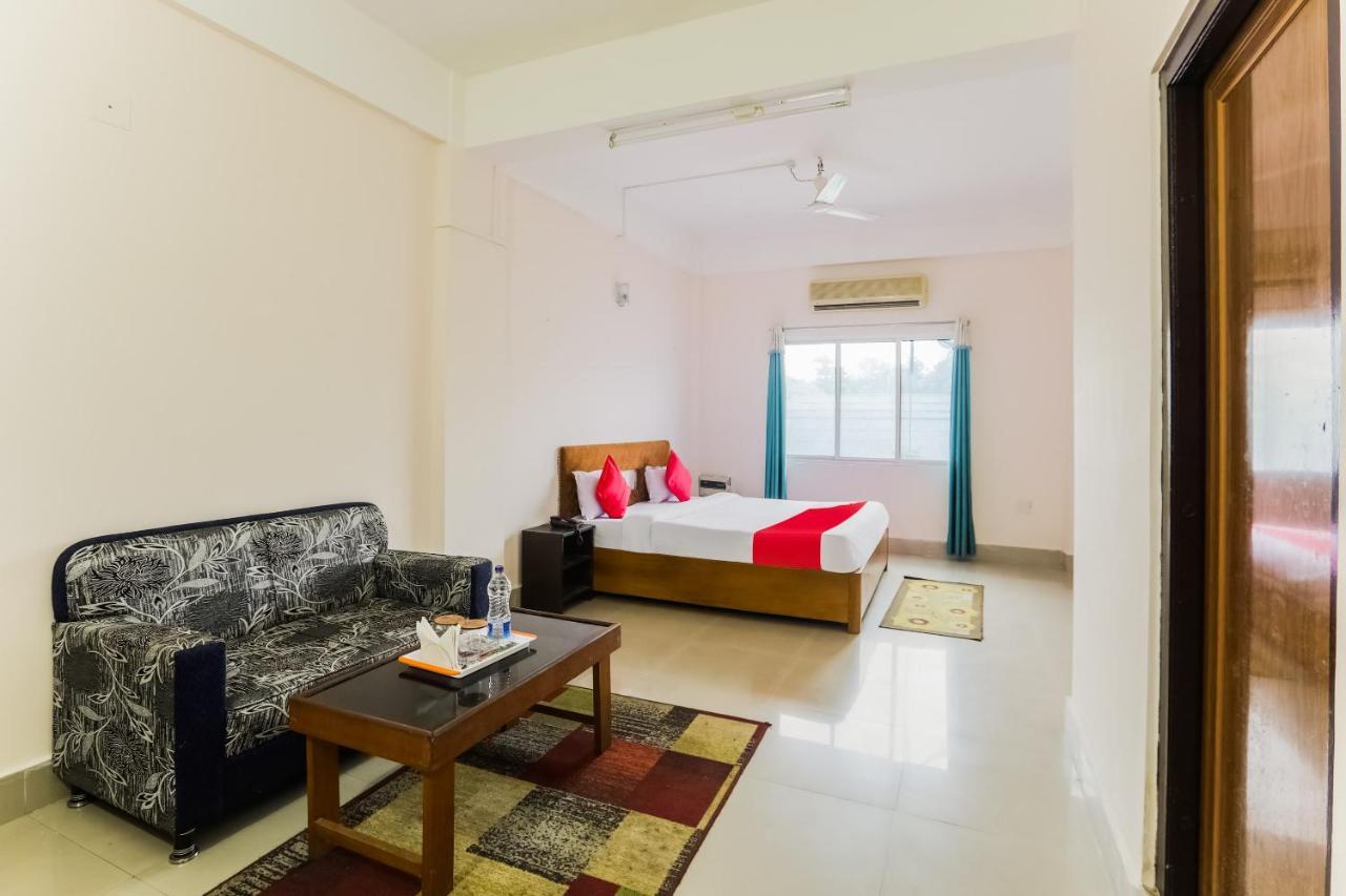 Oyo 44821 Hotel Paane Pasighat Exteriér fotografie