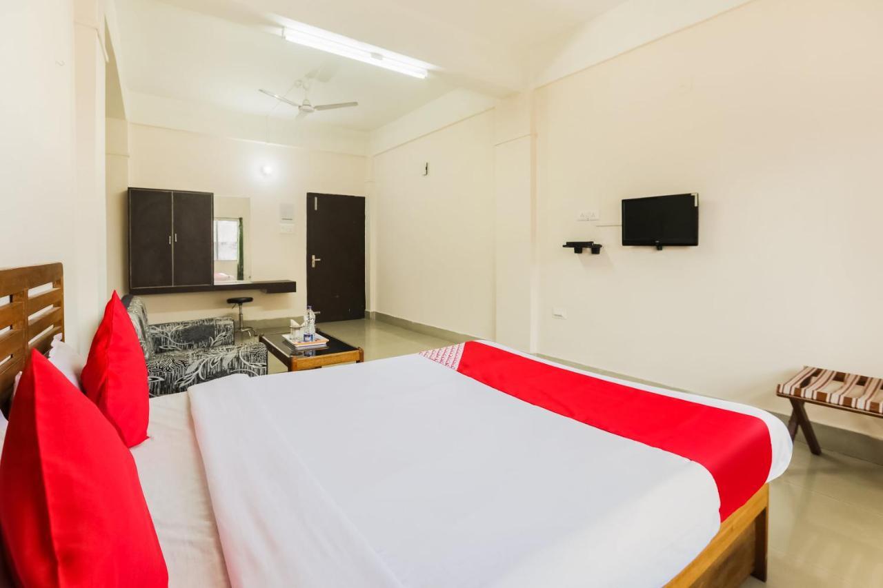 Oyo 44821 Hotel Paane Pasighat Exteriér fotografie